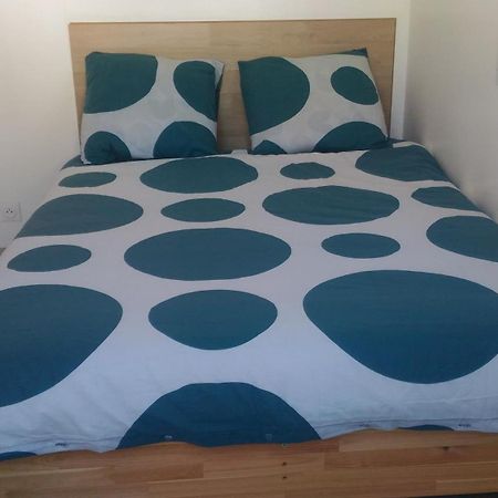 Studio Parking Gratuit Sur Place Claye Souilly Bagian luar foto